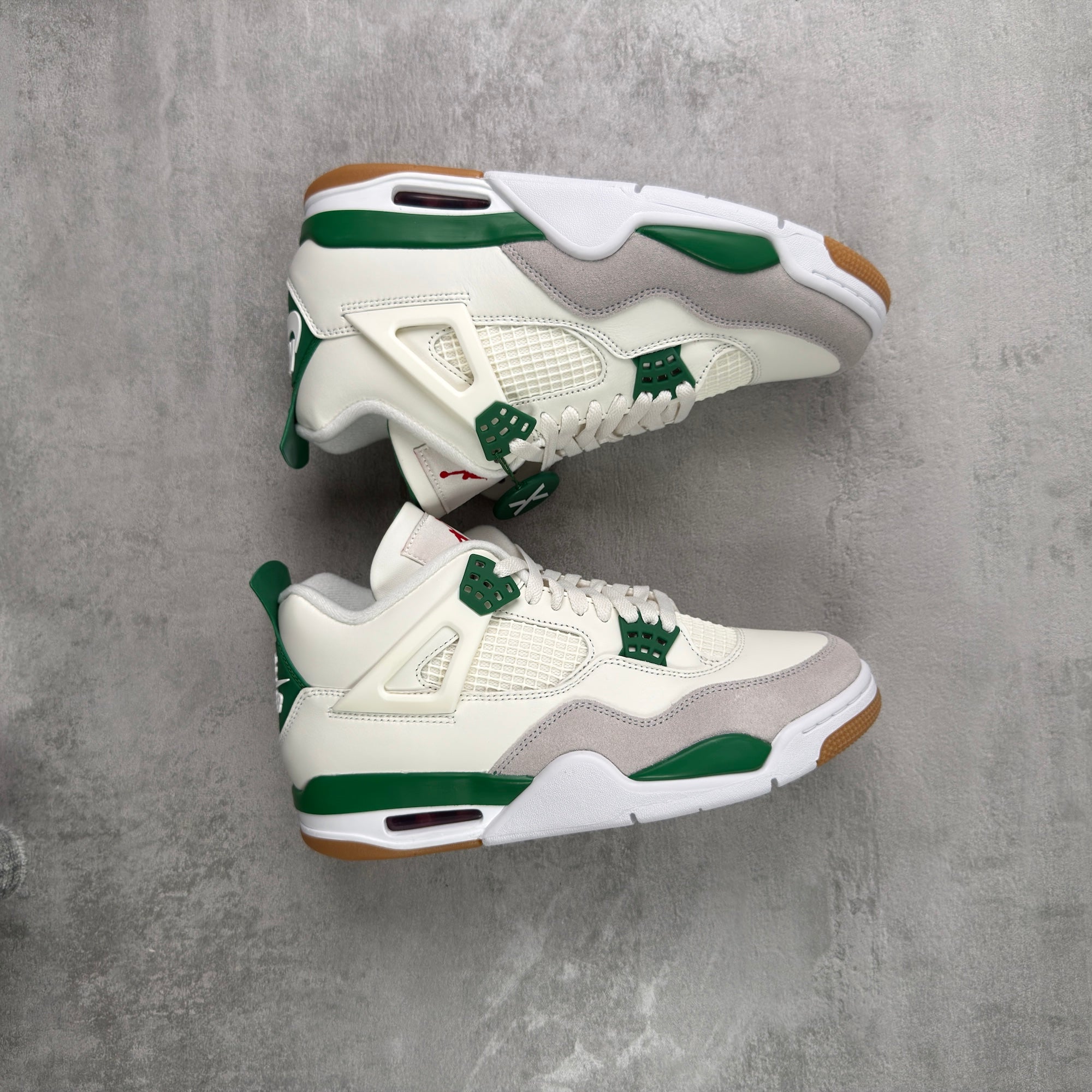 Nike SB x Air Jordan 4 Retro SP “Pine Green” – Sneaky HQ