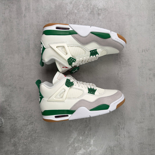 Nike SB x Air Jordan 4 Retro SP “Pine Green”