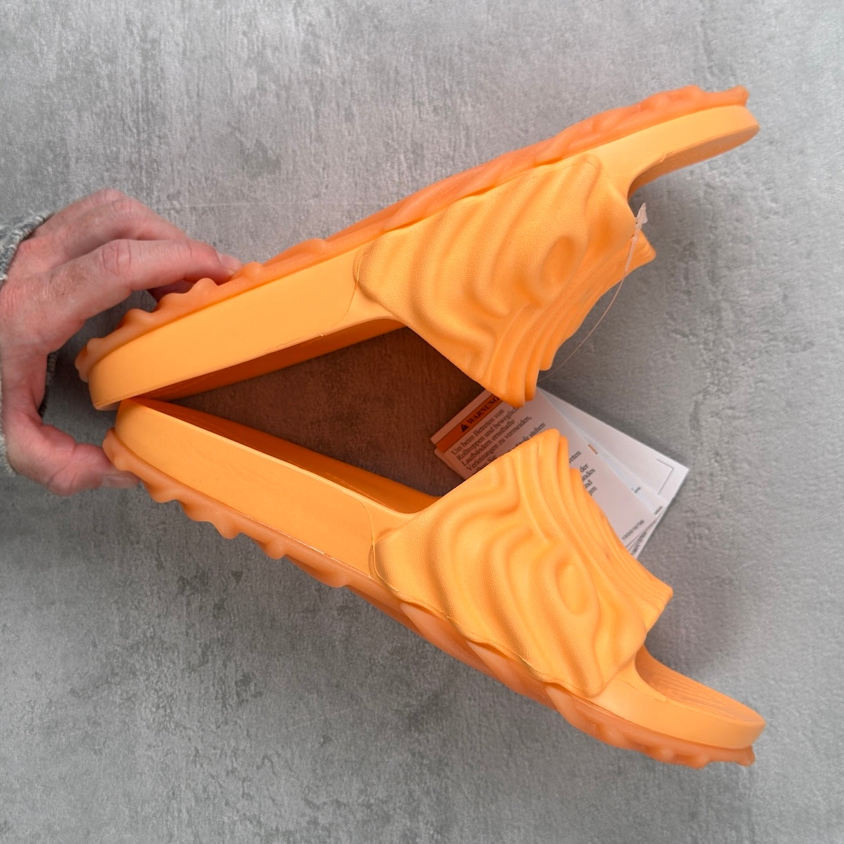 Salehe Bembury x Crocs The Pollex Slide “Citrus Milk”