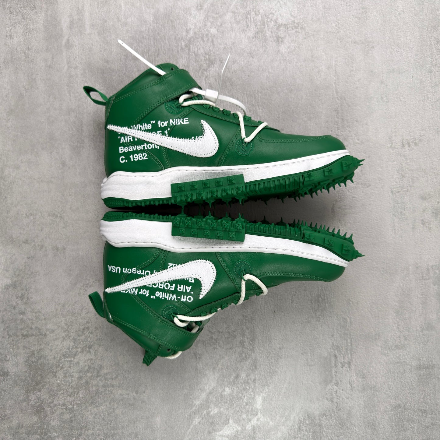 Nike x Off-White Air Force 1 Mid SP 'Pine Green'
