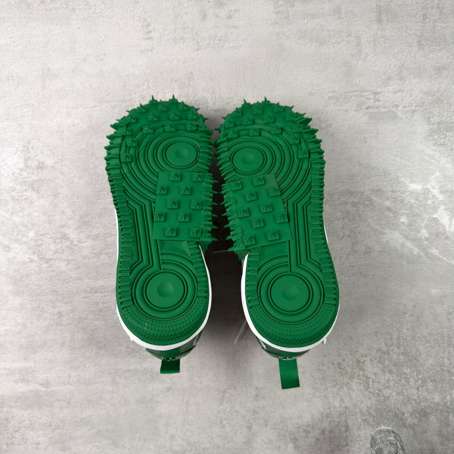 Nike x Off-White Air Force 1 Mid SP 'Pine Green'