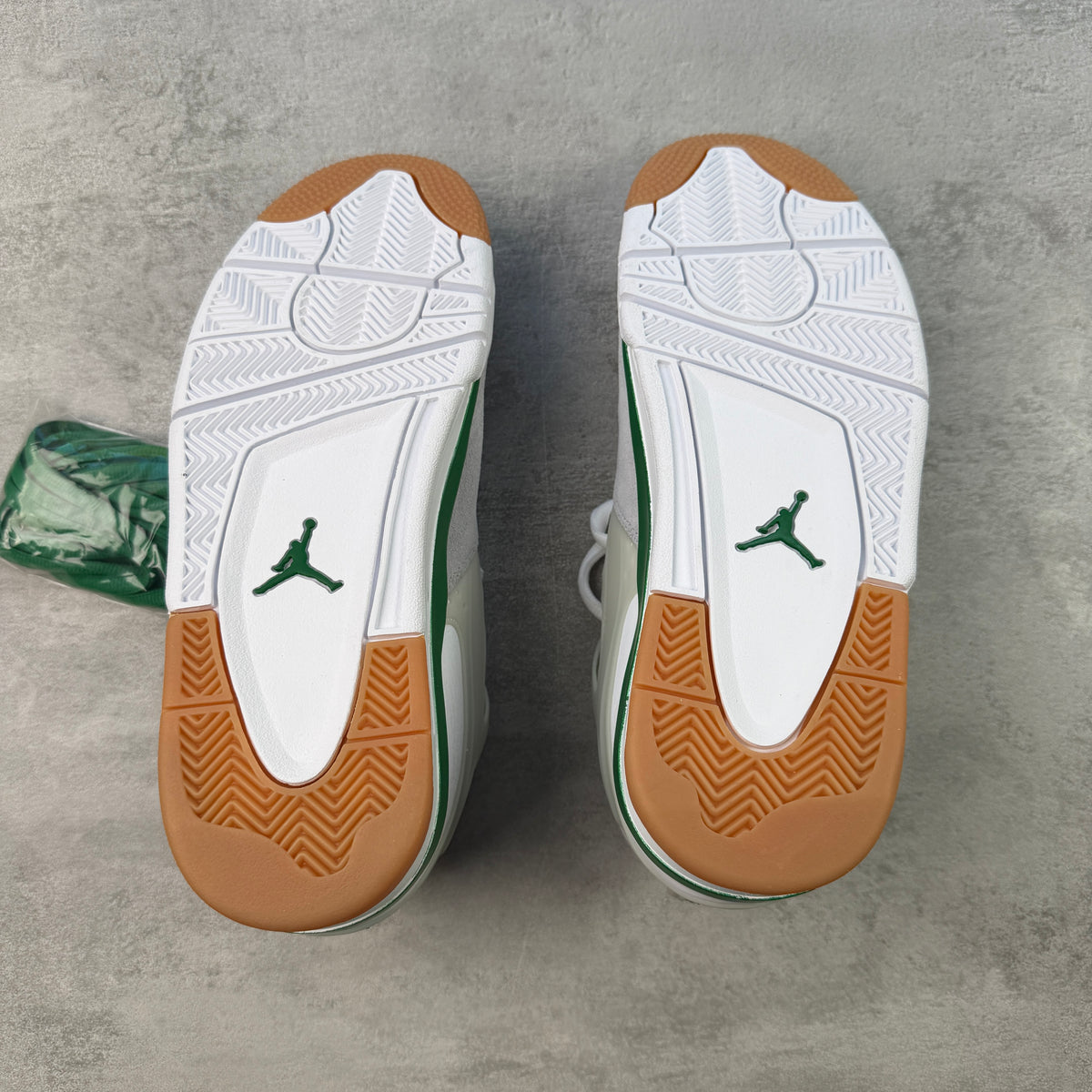 Air Jordan 4 RM White Pine Green