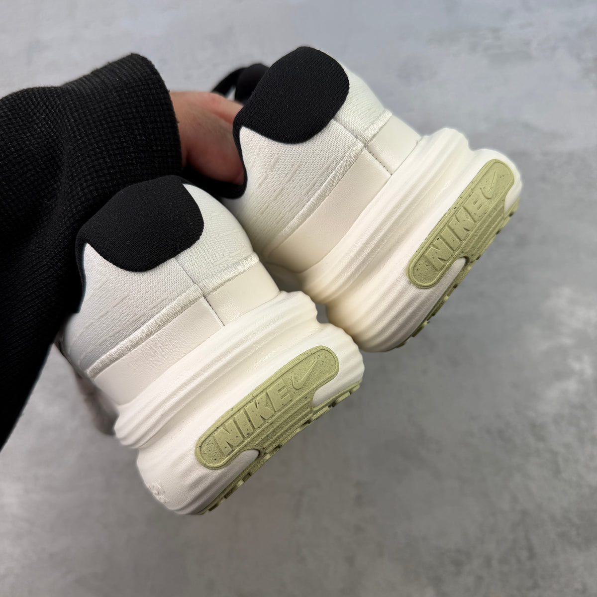 Nike Uplift SC Sail Black Life Lime
