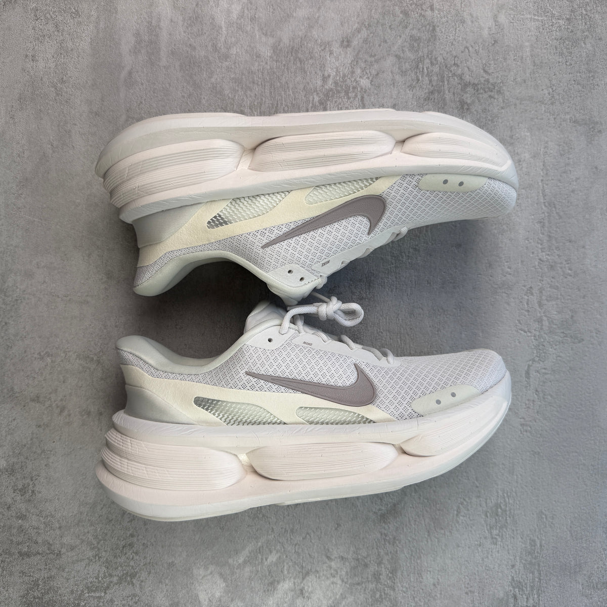 Nike Comfort Ride EasyOn Platinum Tint College Grey
