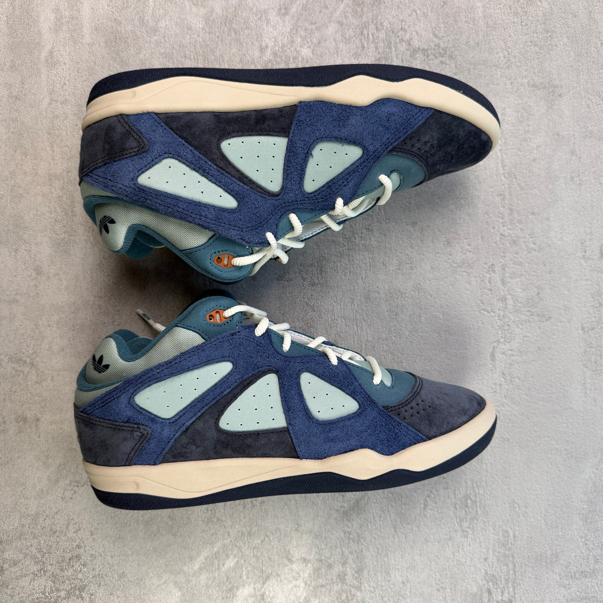 Adidas BadBo 1.0 Night Navy / Indigo / Brown